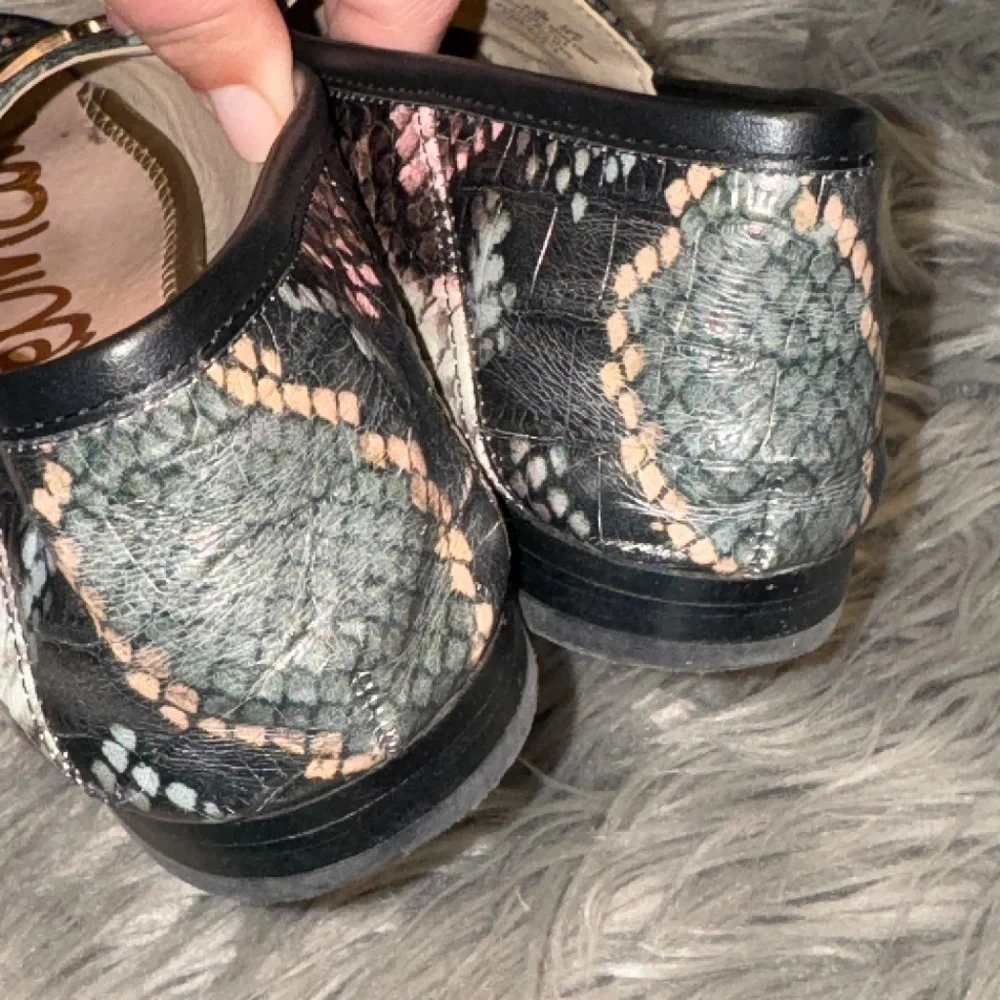 EUC Sam Edelman Loraine Tailored Loafers Snakeskin Print Size 8.5 - Picture 6 of 9